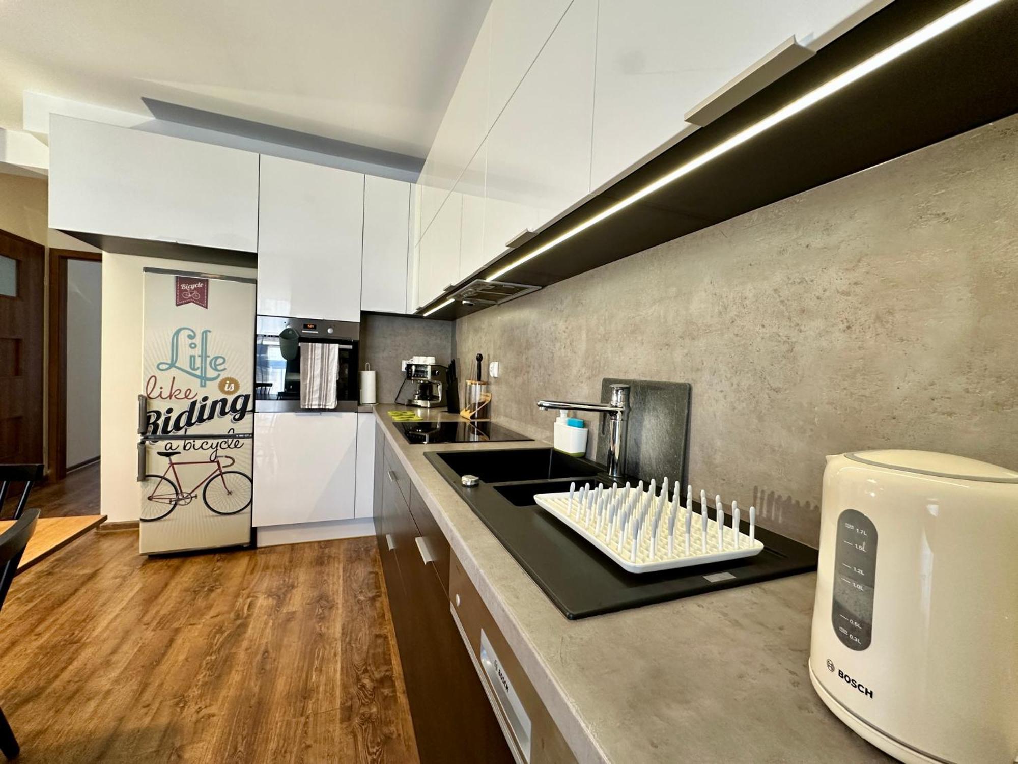 Momo Apartamenty Breslávia Exterior foto
