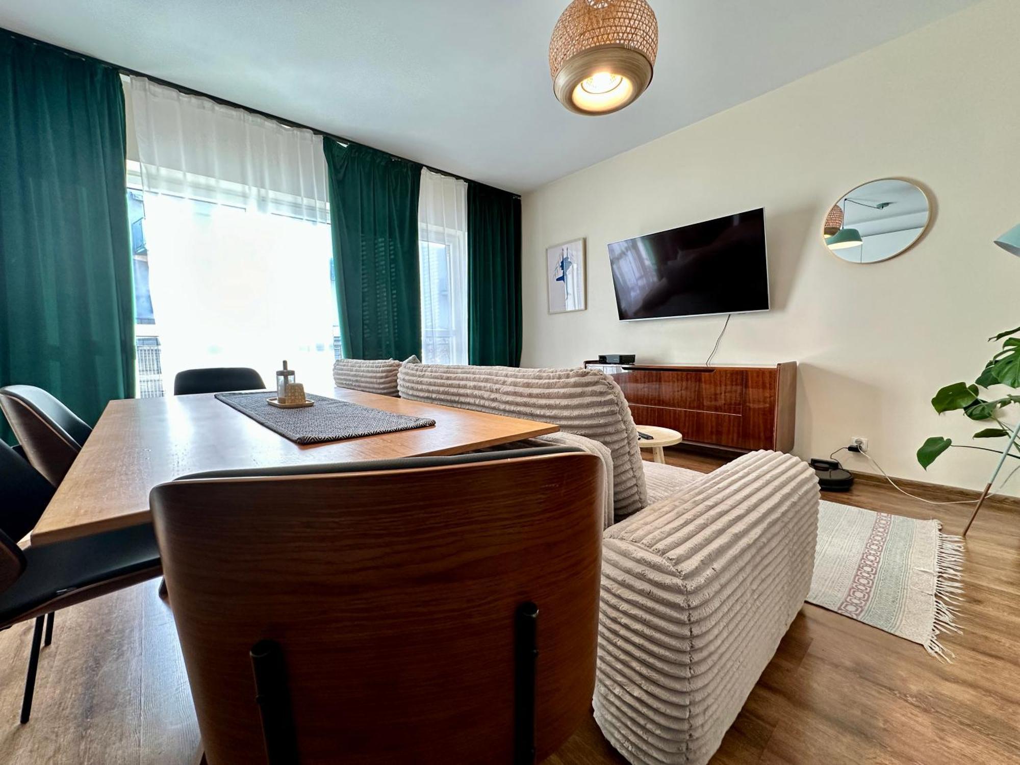 Momo Apartamenty Breslávia Exterior foto