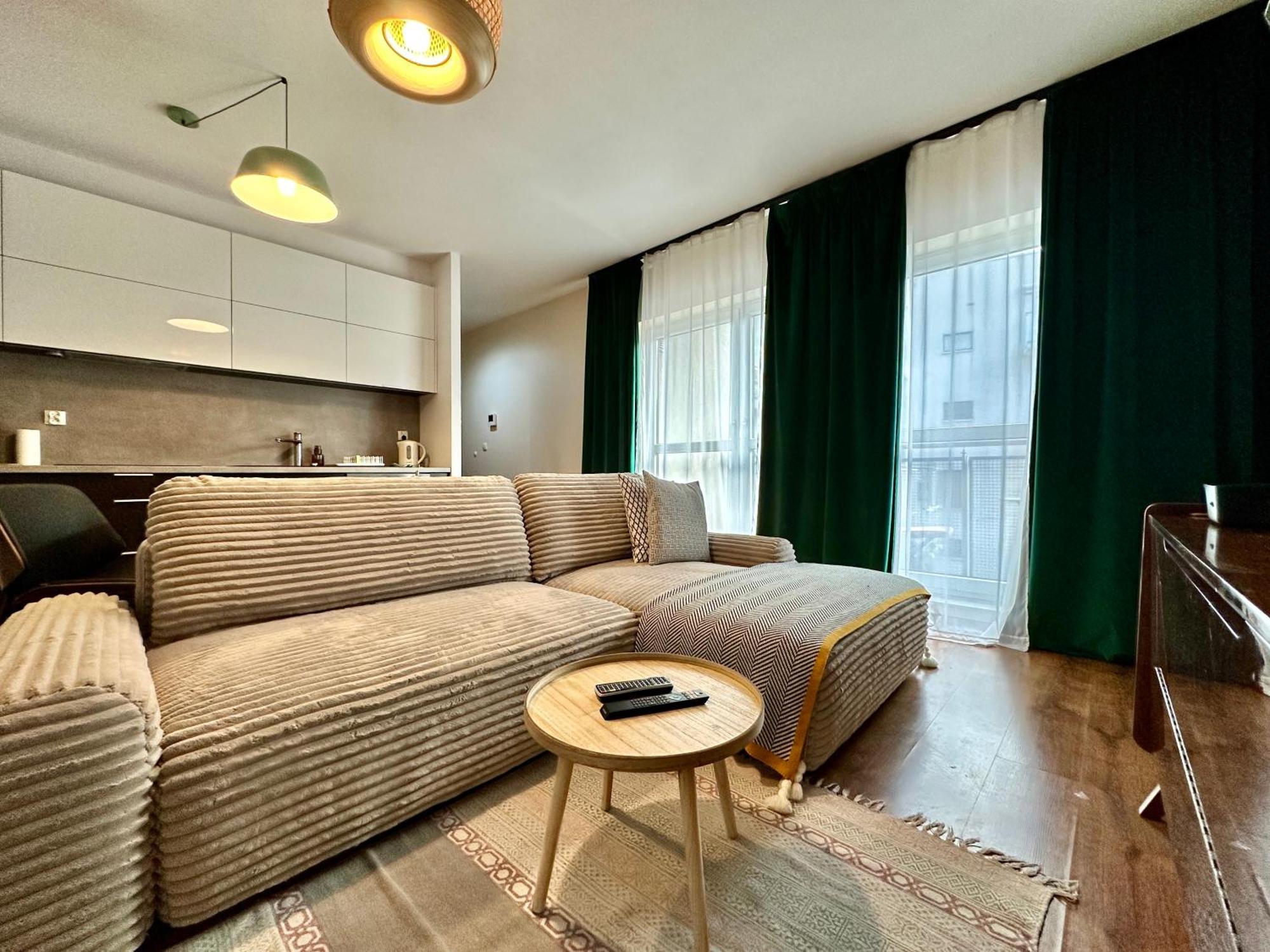 Momo Apartamenty Breslávia Exterior foto