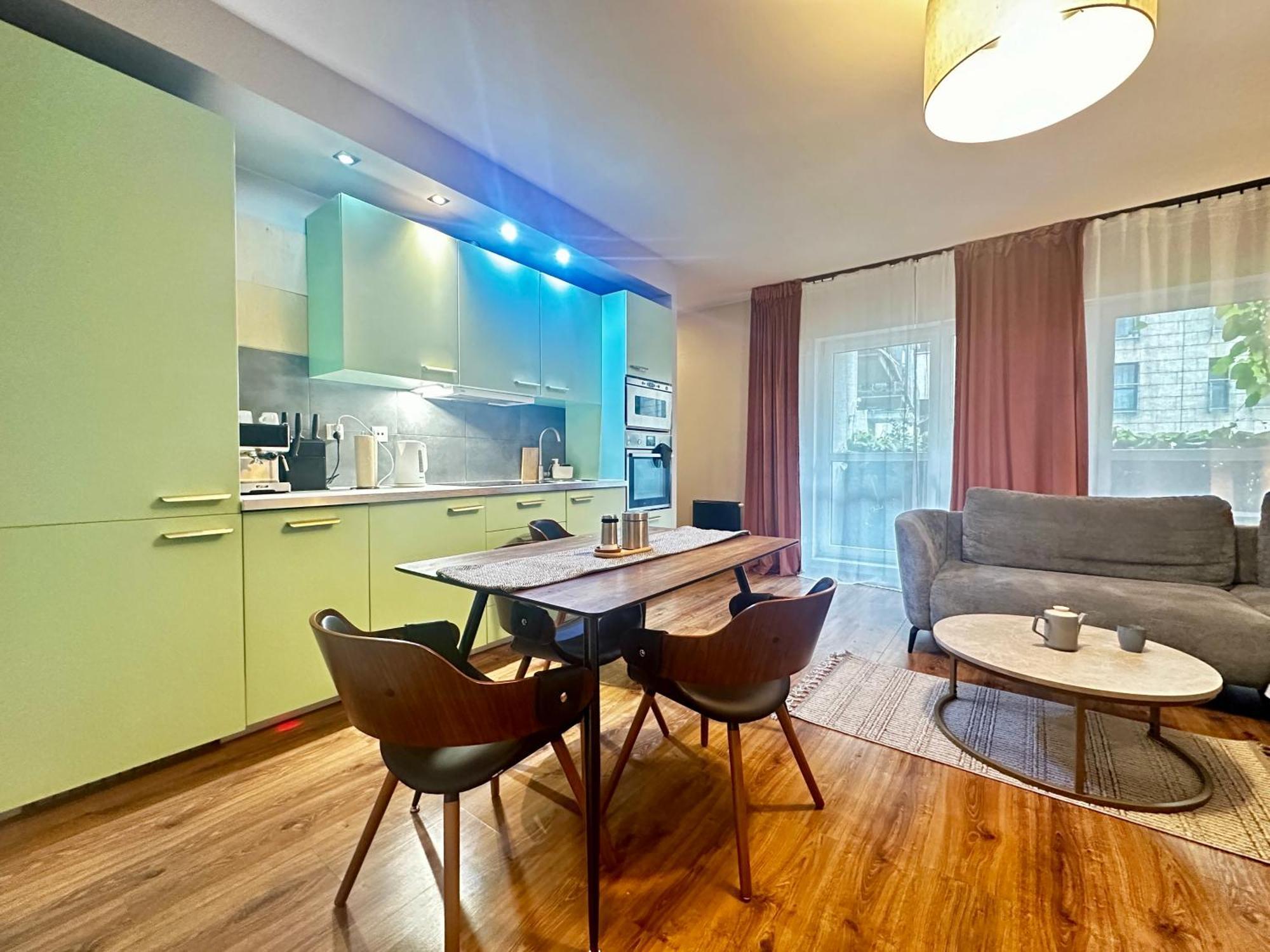 Momo Apartamenty Breslávia Exterior foto